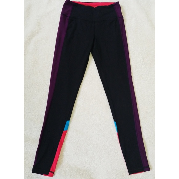 Victoria's secret Knockout Leggings - Picture 5 of 5